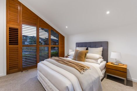 Photo of property in 11 Tuatini Place, Long Bay, Auckland, 0630