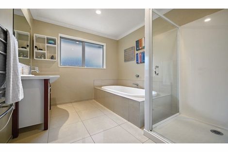 Photo of property in 12 Springwater Avenue, Northwood, Christchurch, 8051