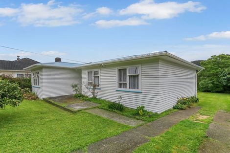 Photo of property in 58 Coast Road, Wainuiomata, Lower Hutt, 5014