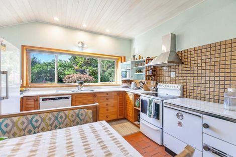 Photo of property in 70 Central Takaka Road, Takaka, 7183