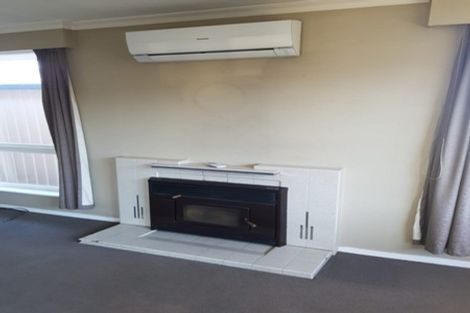 Photo of property in 6 Moore Street, Rolleston, 7614