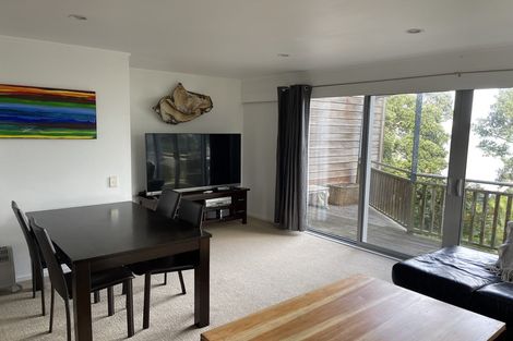 Photo of property in 80b Queen Street, Northcote Point, Auckland, 0627