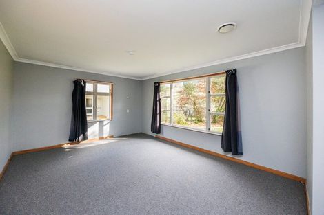 Photo of property in 36 Ongo Road, Hunterville, 4730