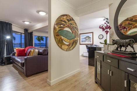 Photo of property in 4/2 Sixth Avenue, Tauranga, 3110