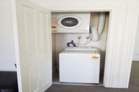 Photo of property in 4/205 The Terrace, Wellington Central, Wellington, 6011