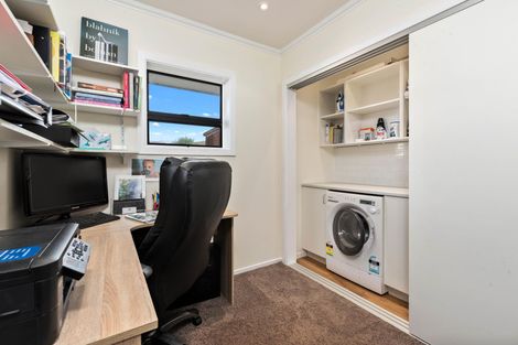 Photo of property in 27 Jollys Road, Cromwell, 9310