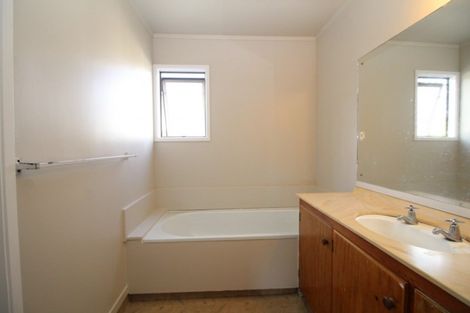 Photo of property in 27 Tania Crescent, Western Heights, Rotorua, 3015