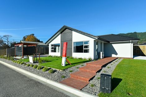 Photo of property in 5 Carmello Grove, Richmond, 7020