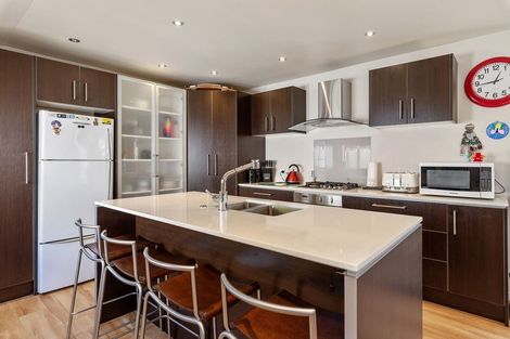 Photo of property in 29 Lingham Crescent, Torbay, Auckland, 0630