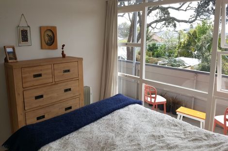 Photo of property in 5/77 Old Lake Road, Narrow Neck, Auckland, 0624