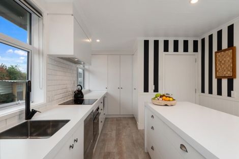 Photo of property in 58 Mcmurdo Street, Tinwald, Ashburton, 7700