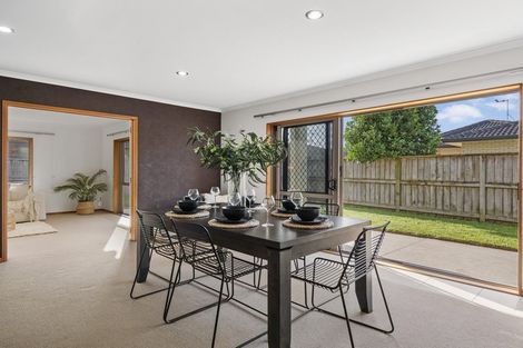 Photo of property in 5 Shire Place, Papamoa Beach, Papamoa, 3118