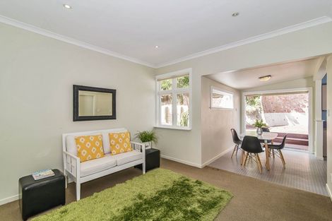 Photo of property in 74 Para Street, Miramar, Wellington, 6022