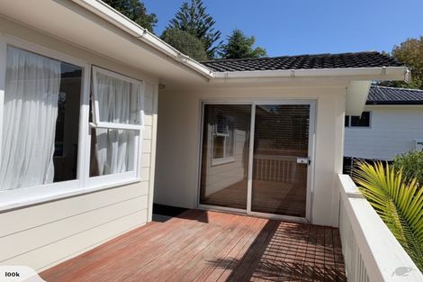Photo of property in 9 Beaudine Avenue, Glenfield, Auckland, 0629