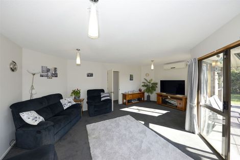 Photo of property in 8 Greenwood Close, Woodend, 7610