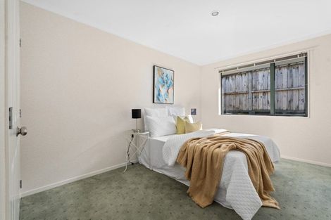 Photo of property in 24 Tauranga Place, Orewa, 0931