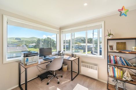 Photo of property in 2 Otira Grove, Kelson, Lower Hutt, 5010