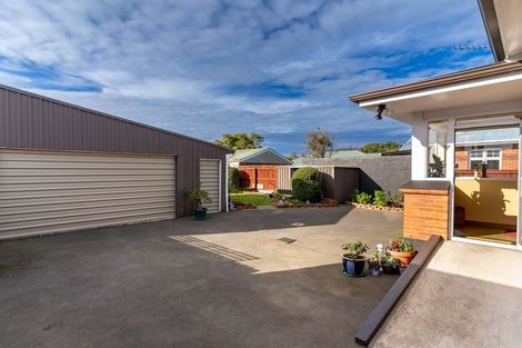 Photo of property in 5 East Avenue, Saint Kilda, Dunedin, 9012