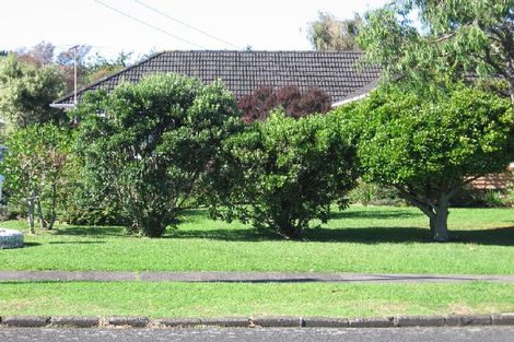 Photo of property in 42 Millen Avenue, Pakuranga, Auckland, 2010