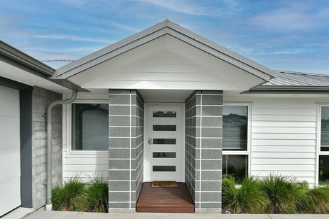 Photo of property in 202 Harris Drive, Silverdale, 0932