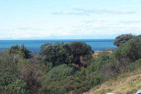 Photo of property in 4 Commodores Close, Coastlands, Whakatane, 3120