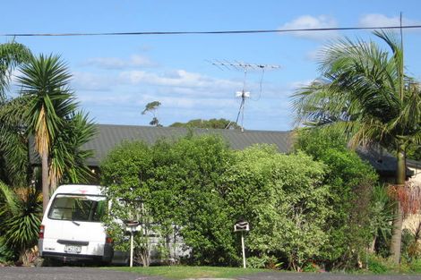 Photo of property in 84a Kowhai Road, Campbells Bay, Auckland, 0630