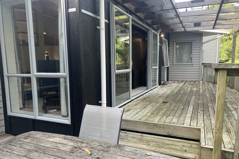 Photo of property in 103g Glengarry Road, Glen Eden, Auckland, 0602