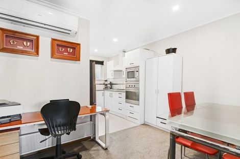 Photo of property in 2/47 Elizabeth Street, Riccarton, Christchurch, 8041