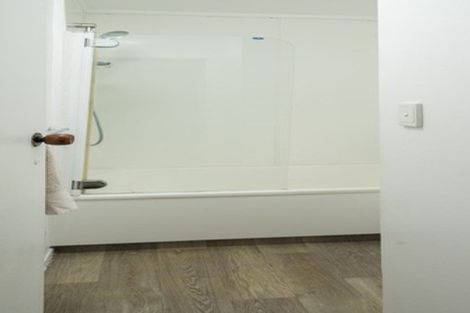 Photo of property in 14/19a Gray Avenue, Mangere East, Auckland, 2024