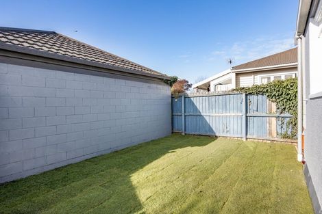 Photo of property in 84 Rattray Street, Riccarton, Christchurch, 8041