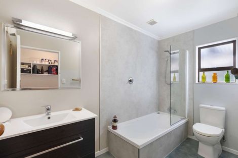 Photo of property in 7 Moreland Place, Mapua, 7005