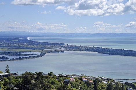 Photo of property in 3 Stoneyridge Close, Mount Pleasant, Christchurch, 8081