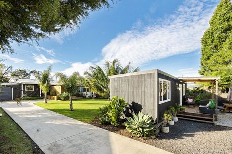 Photo of property in 14 Catherine Crescent, Whitianga, 3510