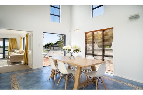 Photo of property in 25 Major Aitken Drive, Huntsbury, Christchurch, 8022