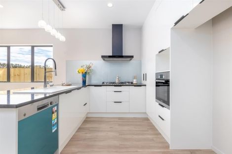 Photo of property in 18 Kano Way, Hobsonville, Auckland, 0616