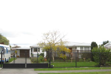 Photo of property in 28 Magdalen Crescent, Pirimai, Napier, 4112