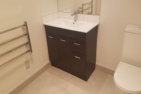 Photo of property in 106 Glendhu Road, Bayview, Auckland, 0629