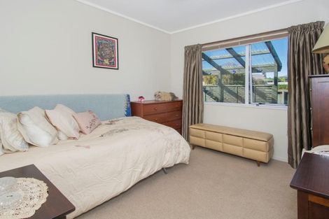 Photo of property in 2 Opal Drive, Papamoa Beach, Papamoa, 3118