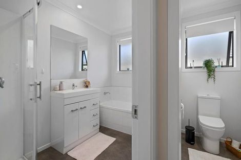 Photo of property in 38 Piata Street, Papamoa Beach, Papamoa, 3118