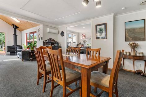 Photo of property in 12 Dixon Street, Carterton, 5713