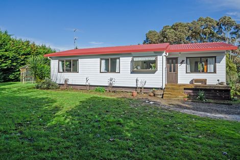 Photo of property in 28 Whangarata Road, Tuakau, 2121