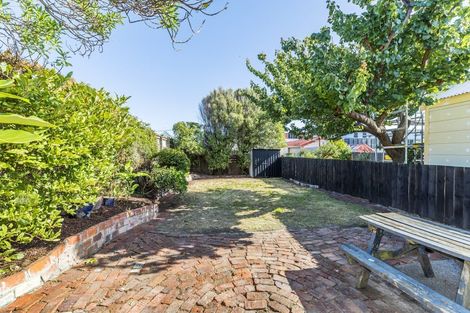 Photo of property in 33 Normanby Street, Newtown, Wellington, 6021