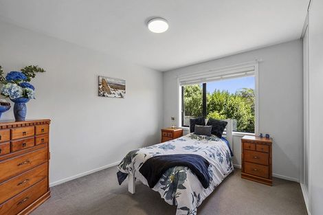 Photo of property in 14 Te Arakete Place, Hurworth, New Plymouth, 4310