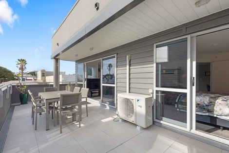 Photo of property in Salisbury Crown, 5/7 Salisbury Avenue, Mount Maunganui, 3116
