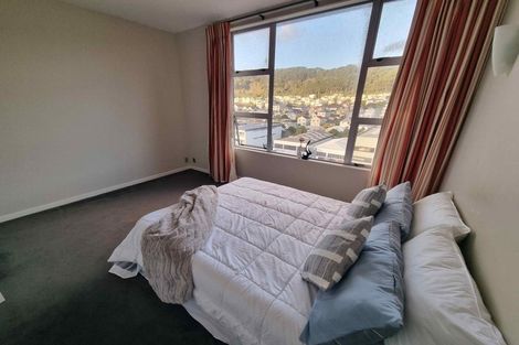 Photo of property in Grandstand Apartments, 38/80 Kent Terrace, Mount Victoria, Wellington, 6011