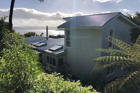 Photo of property in 24 Ngaumatau Road, Point Howard, Lower Hutt, 5013