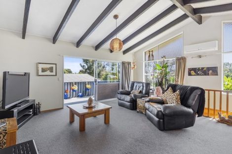 Photo of property in 136 Dickson Road, Papamoa Beach, Papamoa, 3118