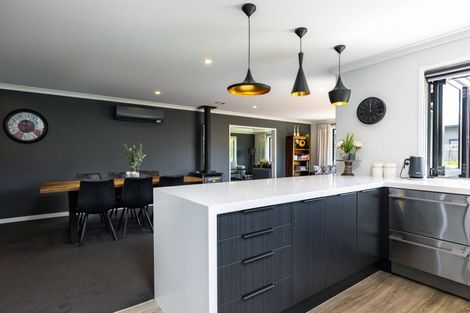 Photo of property in 243 Taylor Pass Road, Witherlea, Blenheim, 7201