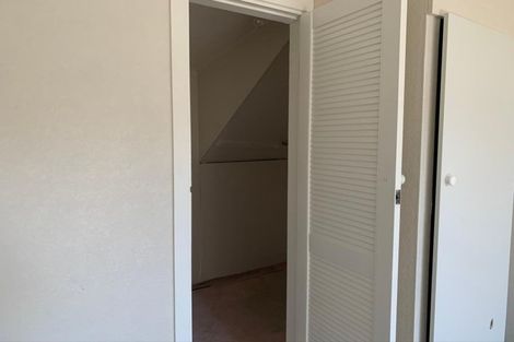 Photo of property in 28 Forest Road, Raumati South, Paraparaumu, 5032