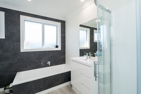 Photo of property in 85 Bay Road, Grasmere, Invercargill, 9810